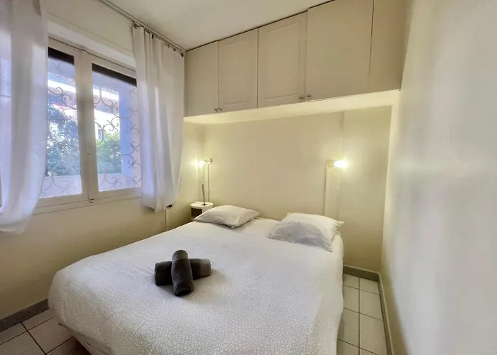 Rocamare 2, By Welcome To * 戛纳