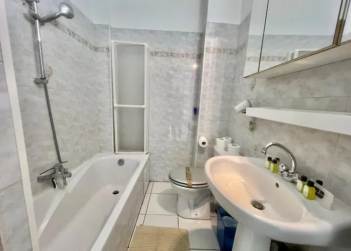 Apartman Rocamare 2, By Welcome To *